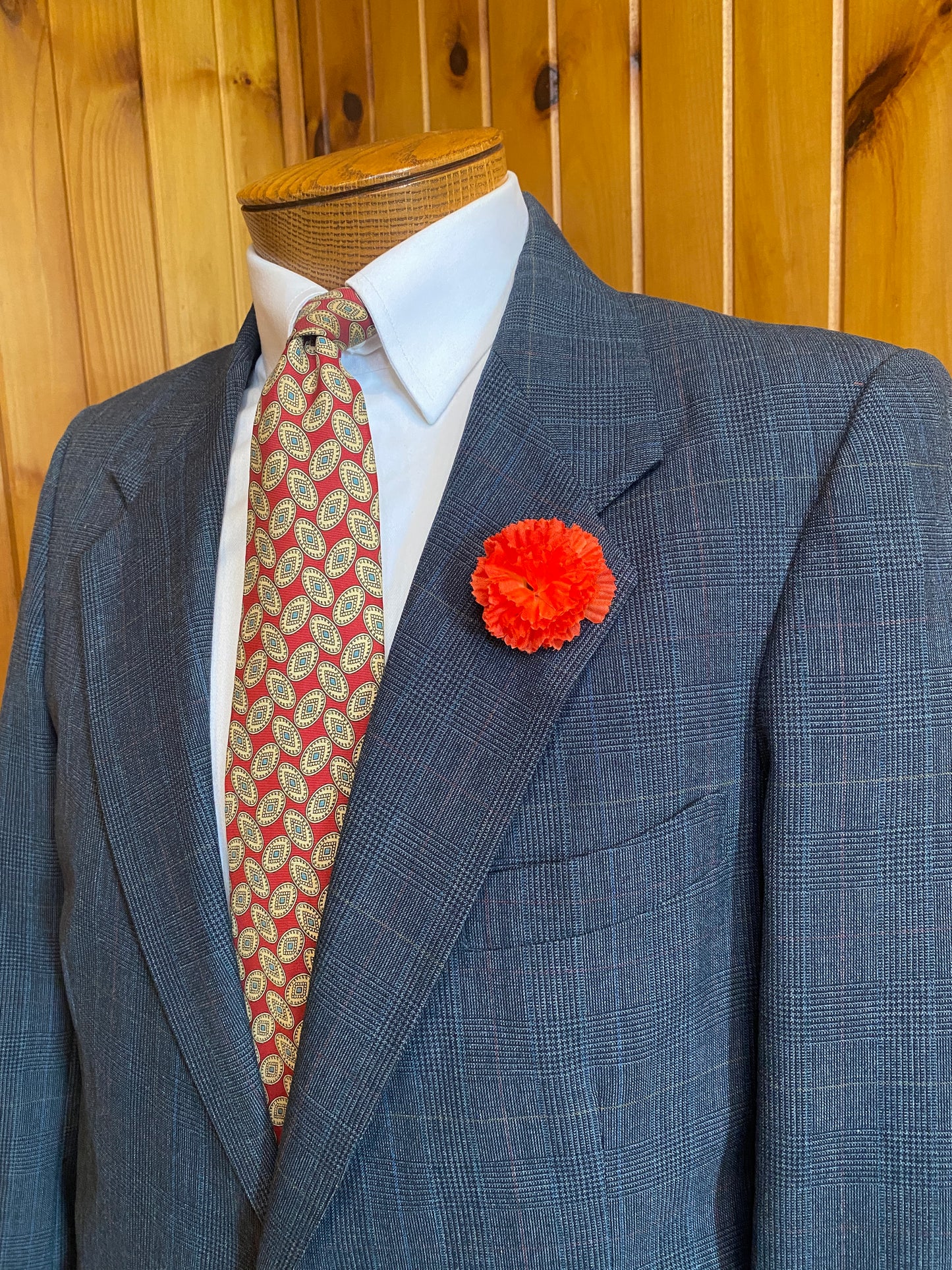 Sunburst Carnation Boutonnière