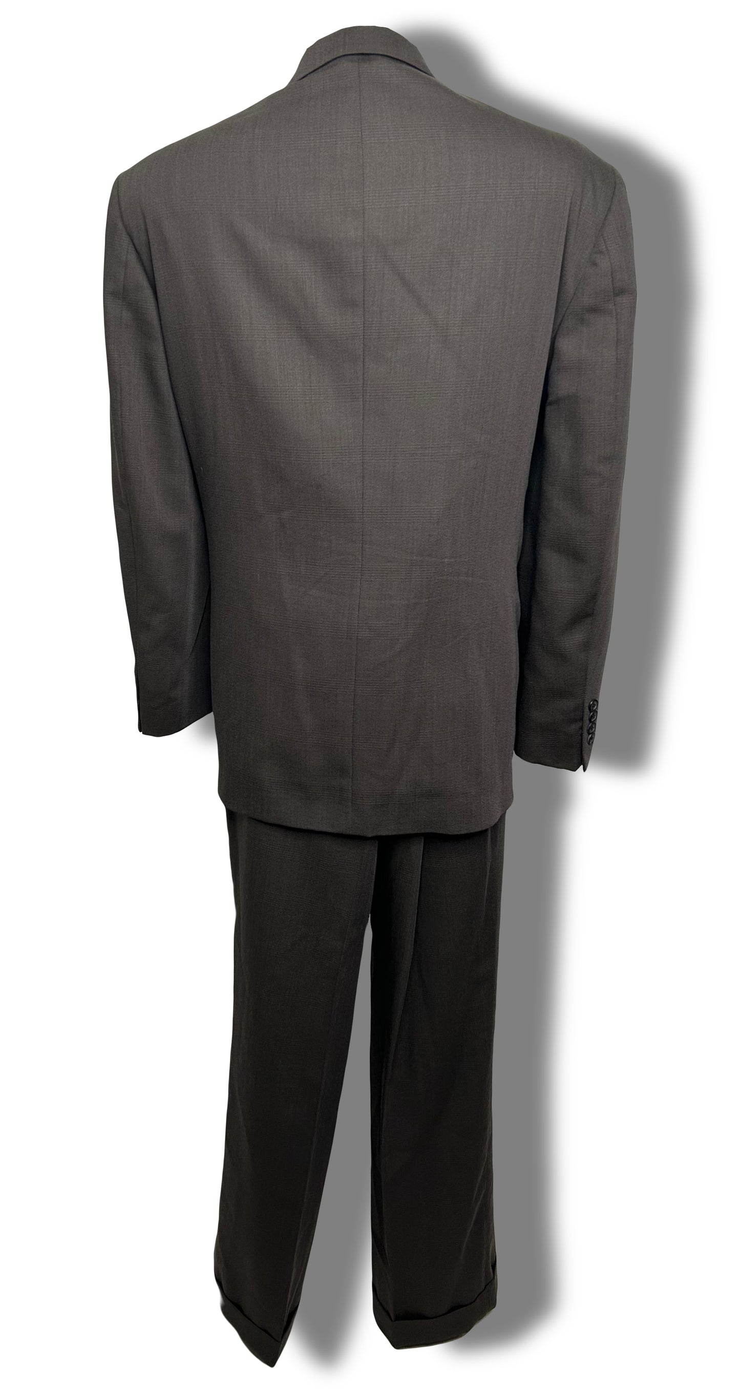 Brown Double-Breasted 2-Piece Suit (50)