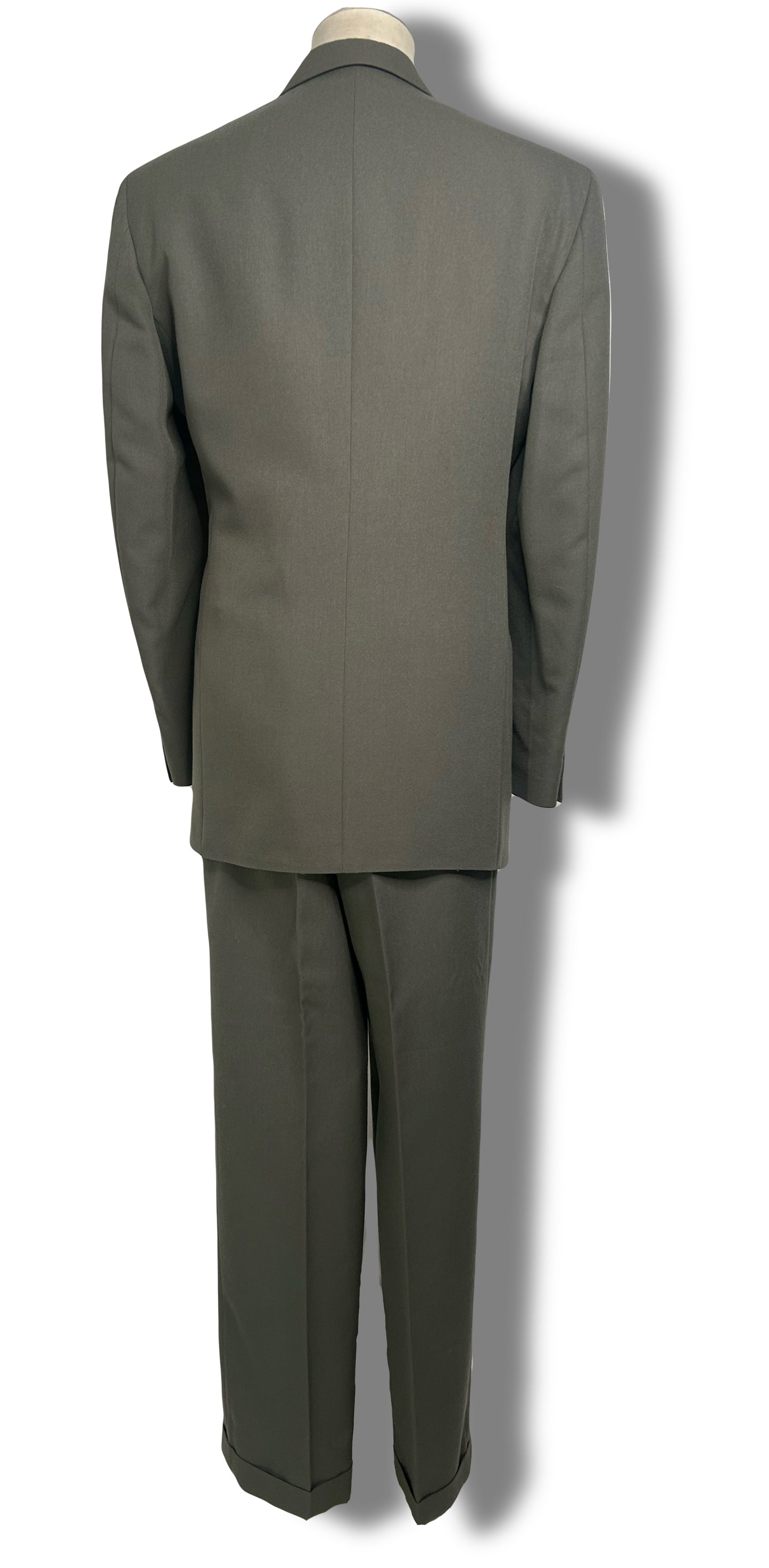 Olive Double Breasted Suit (40)