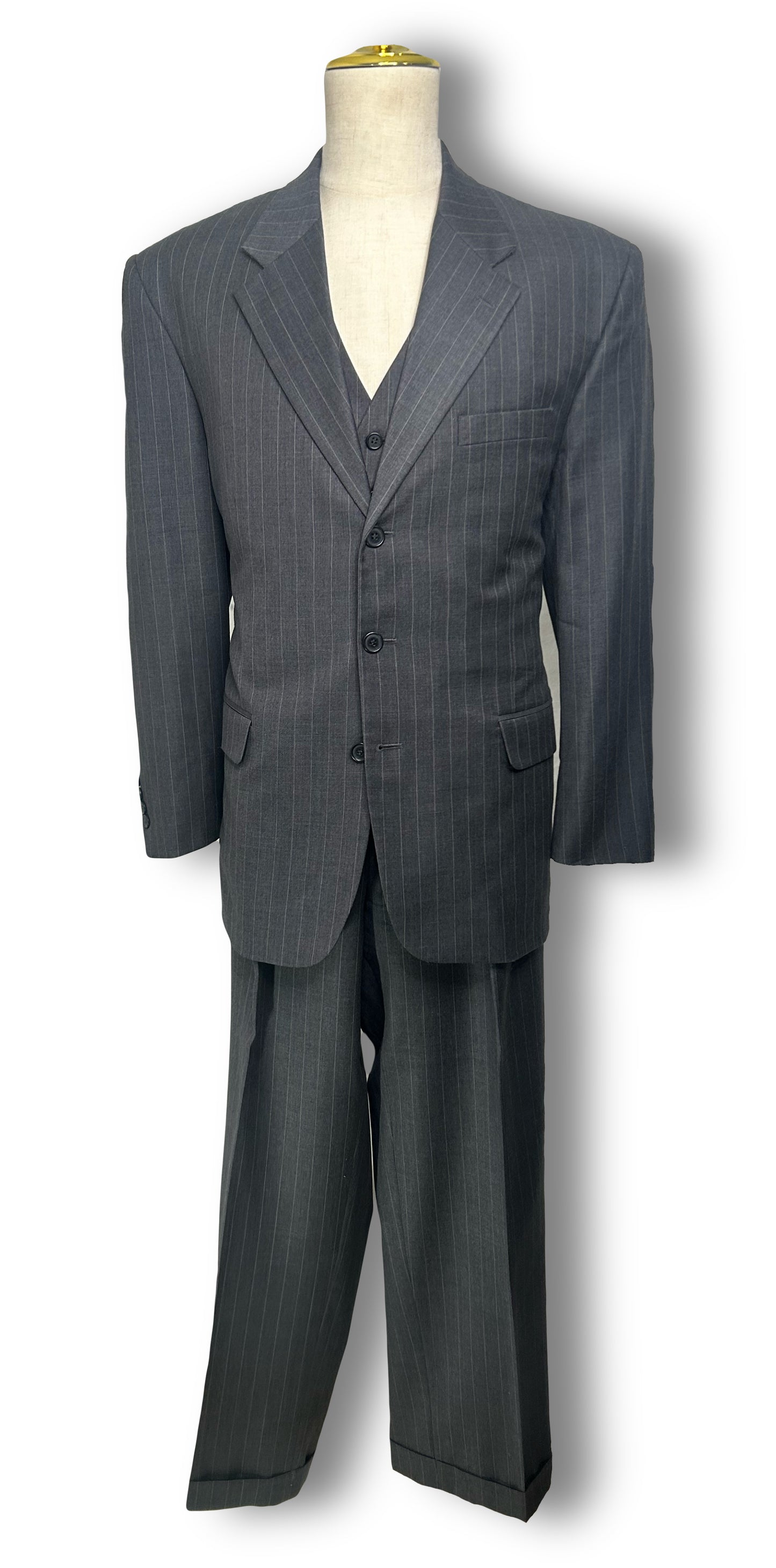 Grey Pinstripe 3 Piece Suit (46)