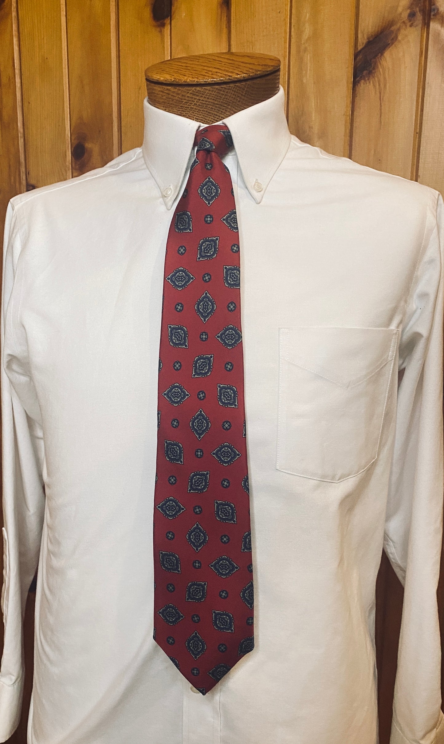 Red/Navy Jacquard Tie