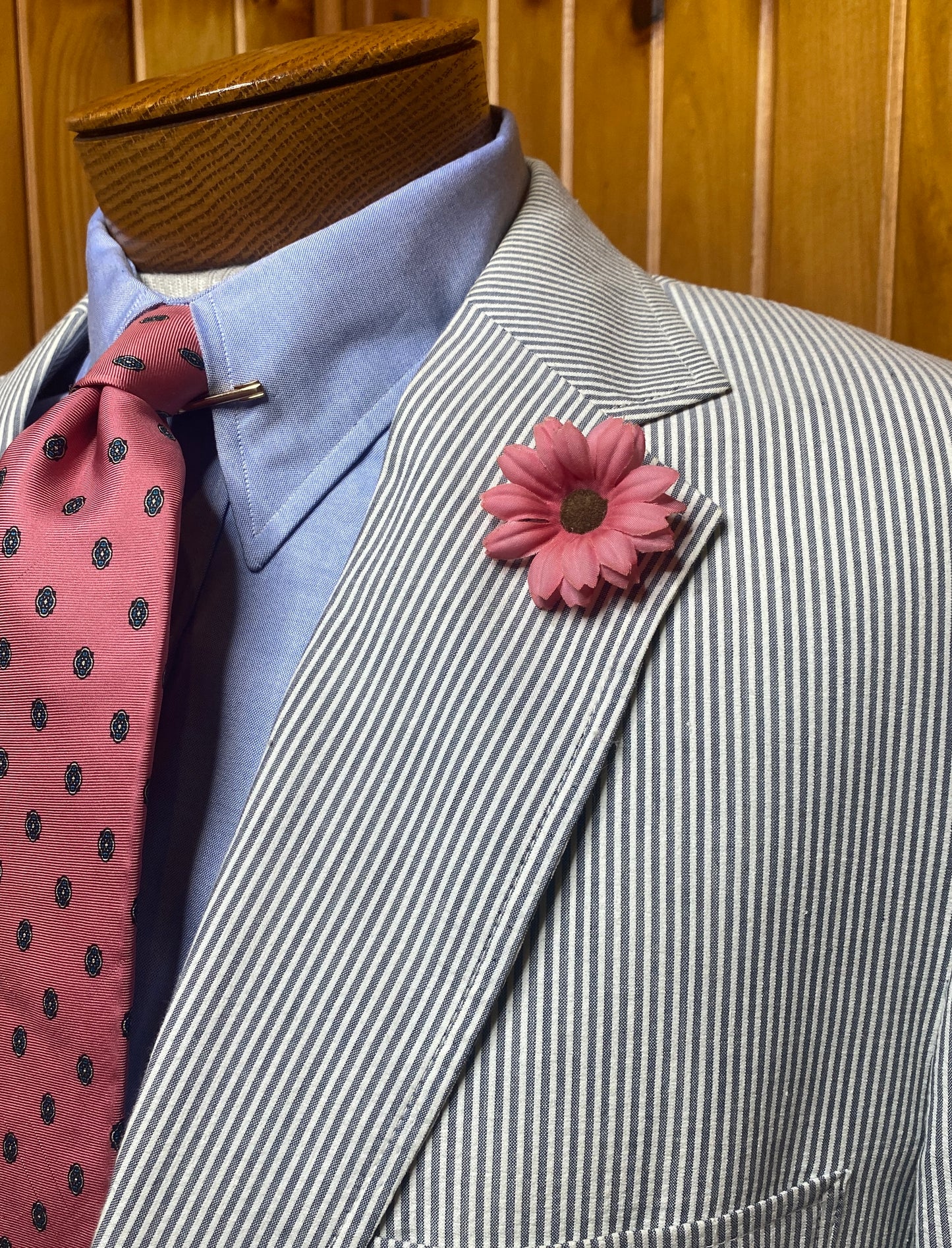 Pink Daisy Boutonnière