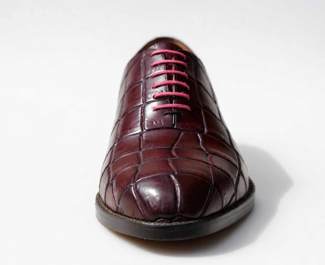 Lolong Wholecut (Burgundy)