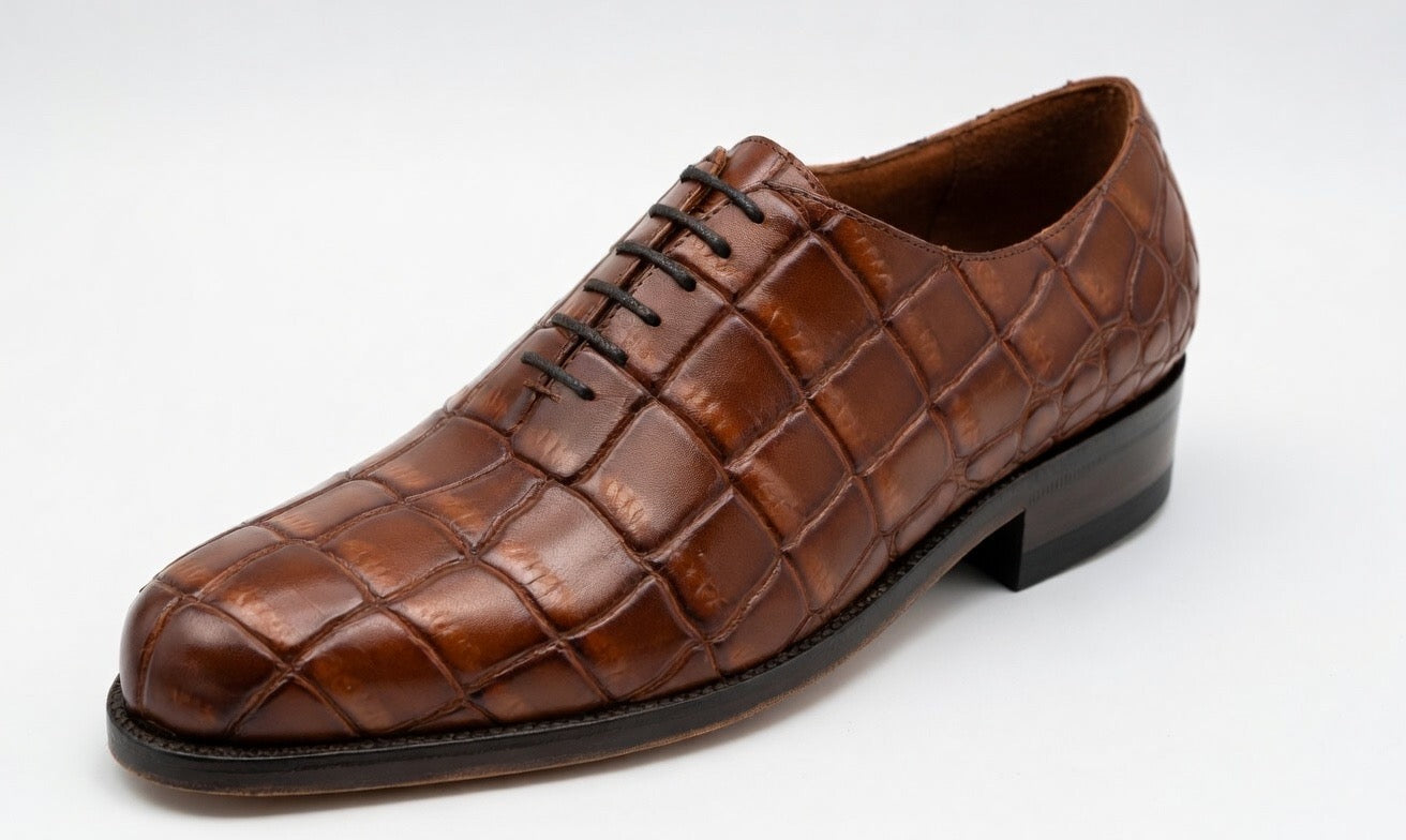 Lolong Wholecut (Tan)