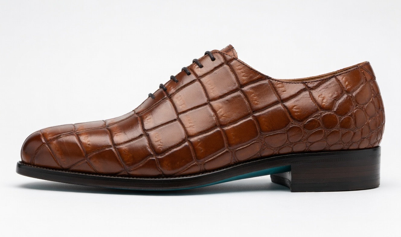 Lolong Wholecut (Tan)