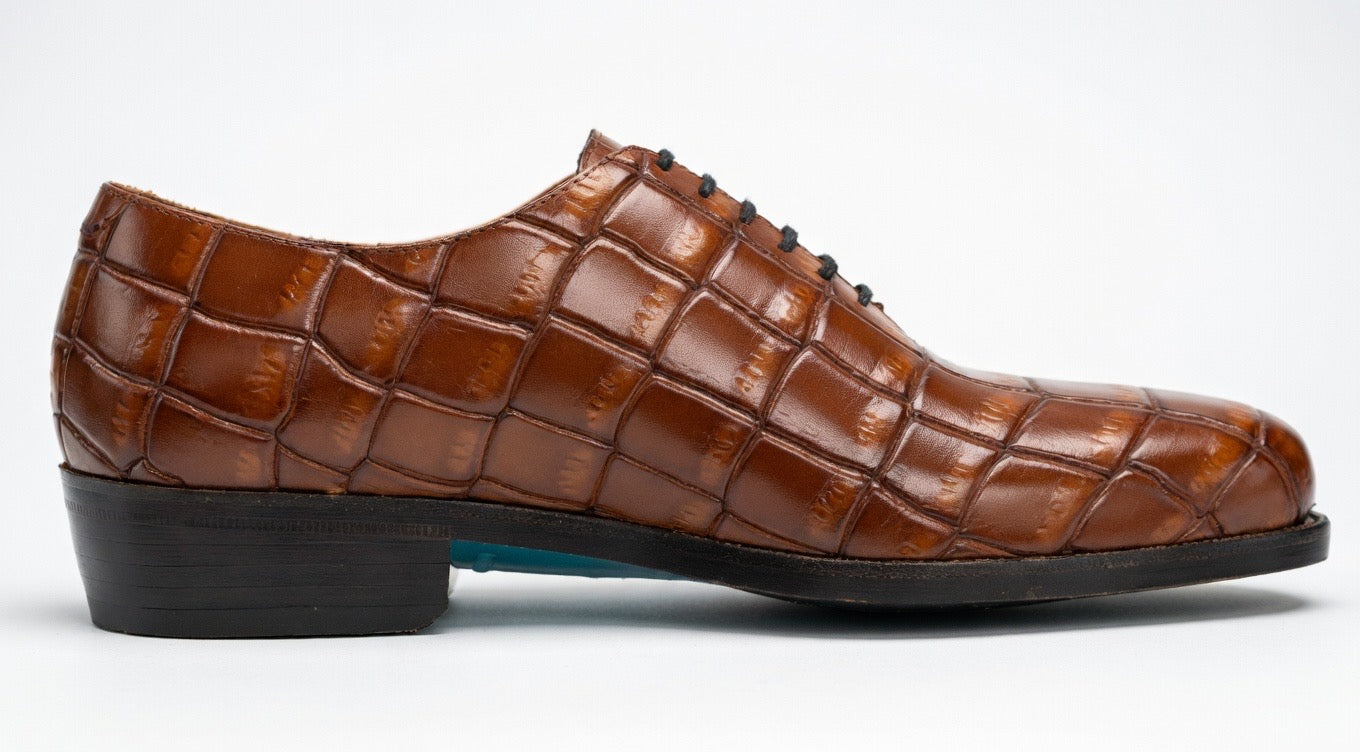 Lolong Wholecut (Tan)