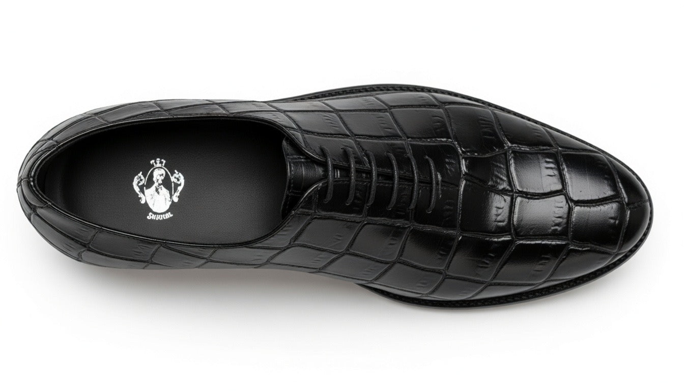 Lolong Wholecut (Black)
