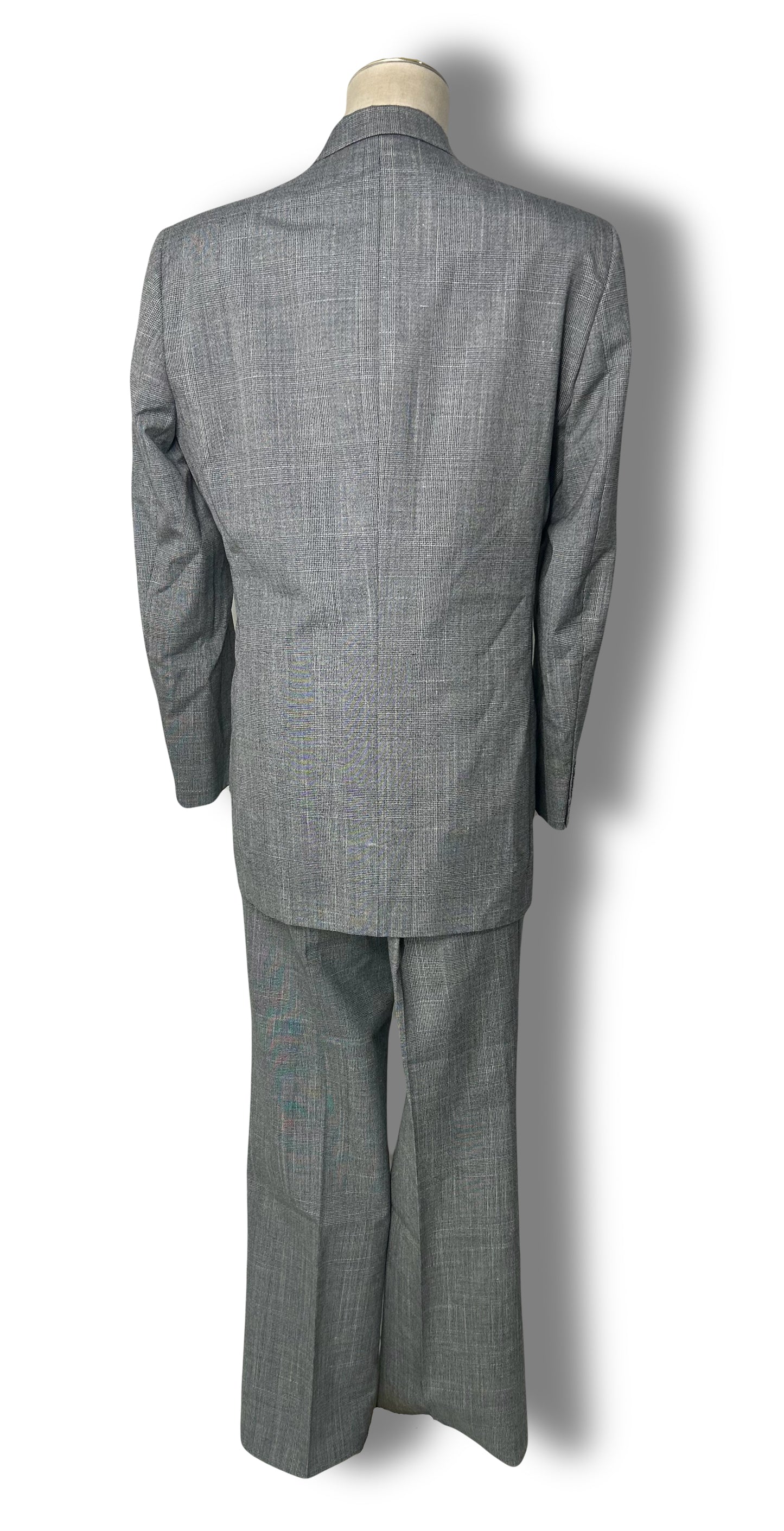 Light Grey Prince of Wales Double Breasted Suit (43)